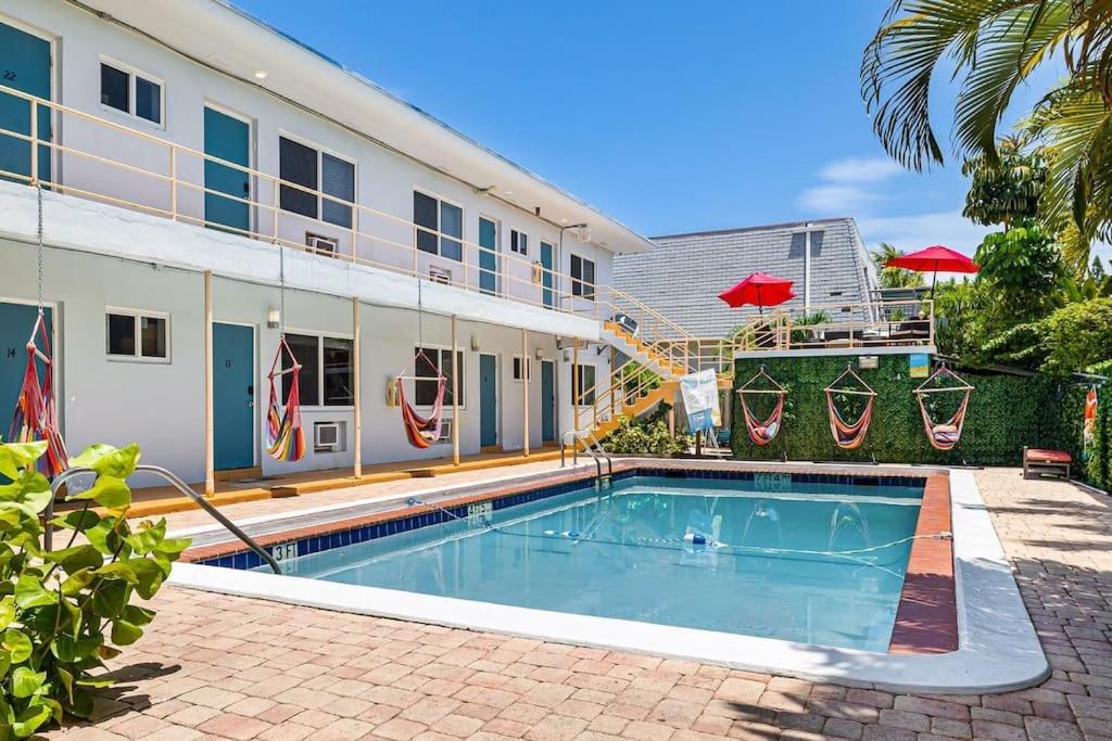 Hollywood Beach, Steps To The Beach, Pool Exterior foto